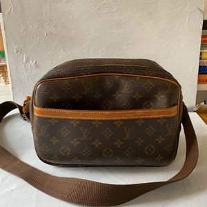 Authentic Louis Vuitton Reporter Bag